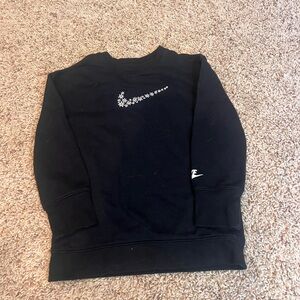 Nike Girls Black Crewneck Sweater 6x